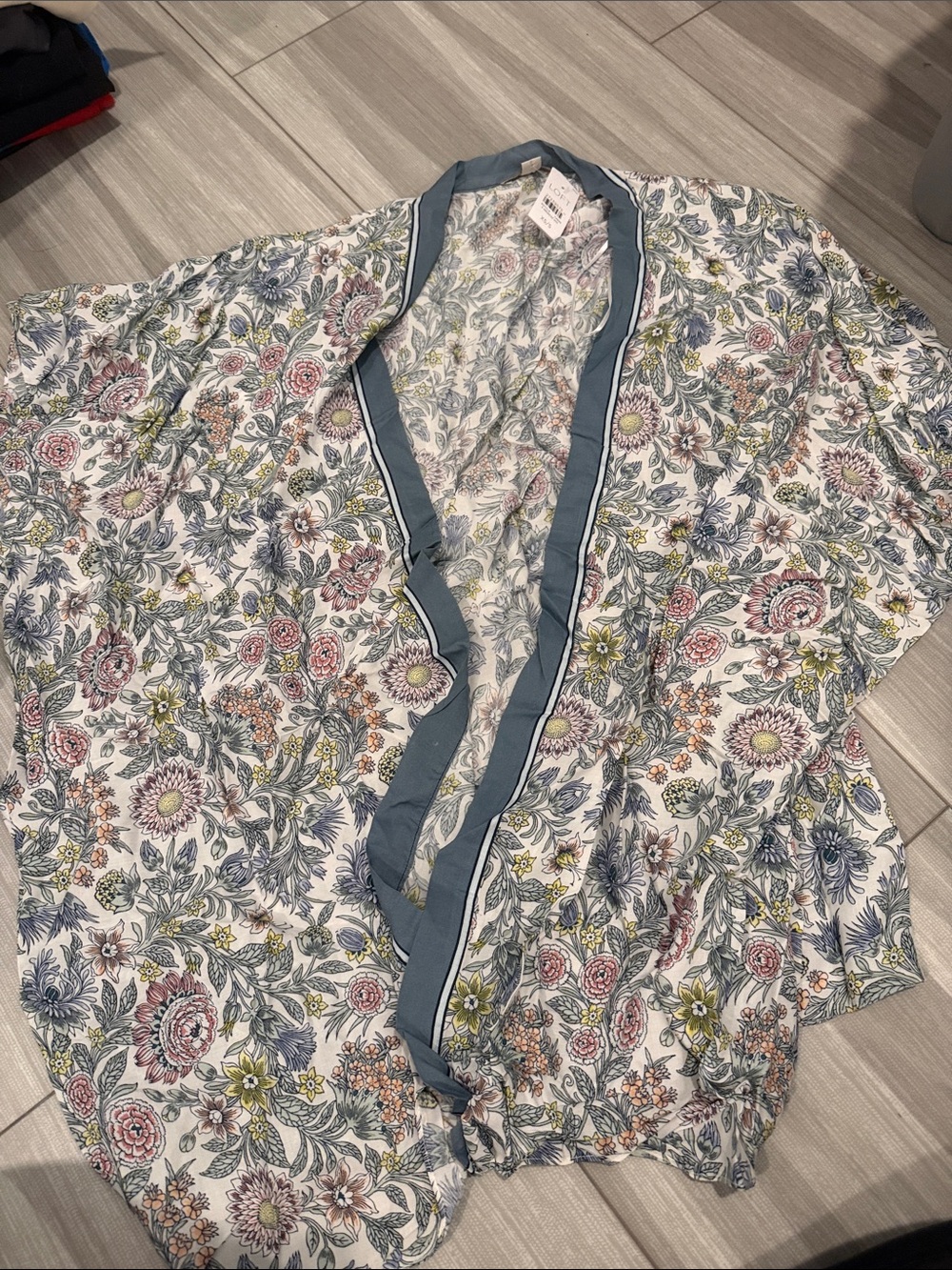 Loft floral kimono wrap